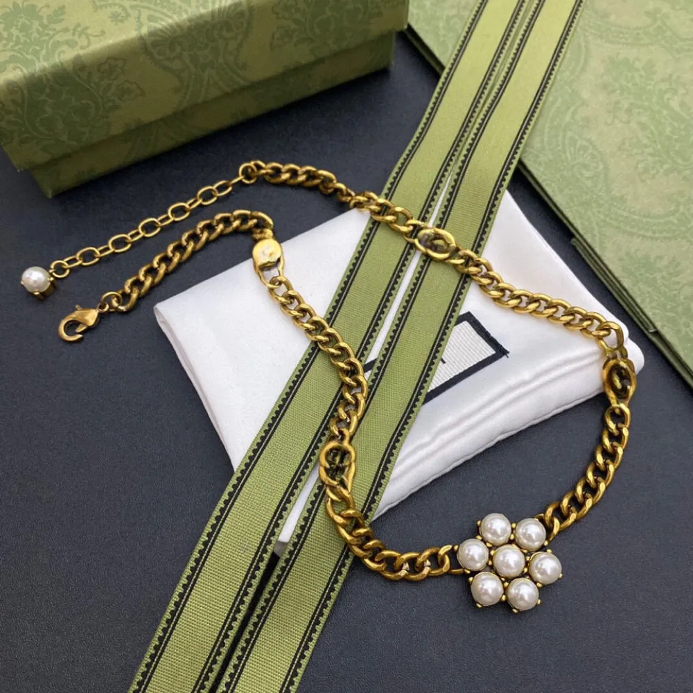 Frauen Designer Halskette Gold Schmuck Blumen Perlen Anhänger Links Kette Sonne Halsketten Titan Brief Muster Mädchen Party_voghion.com