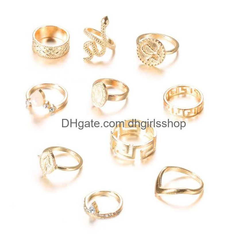 Band Rings 10 Pc/Set Charm Gold Color Snake Crystal Midi Finger Ring Set For Women Vintage Boho Knuckle Party Punk Jewelry Drop Deliv Dhccj