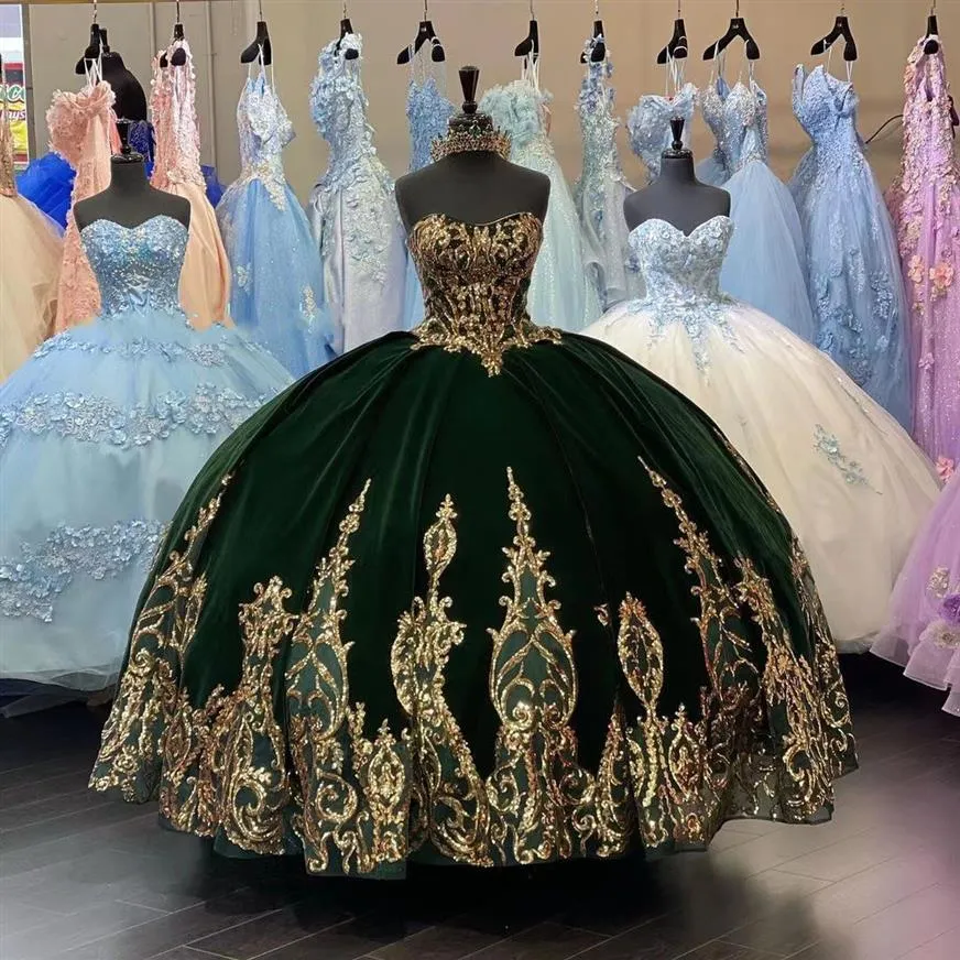 Sparkly Green Velvet Quinceanera Dresses Ball Gown Sequin Appliques Graduation Gowns Birthday Party Wear Sweet 15 16 Dress249o