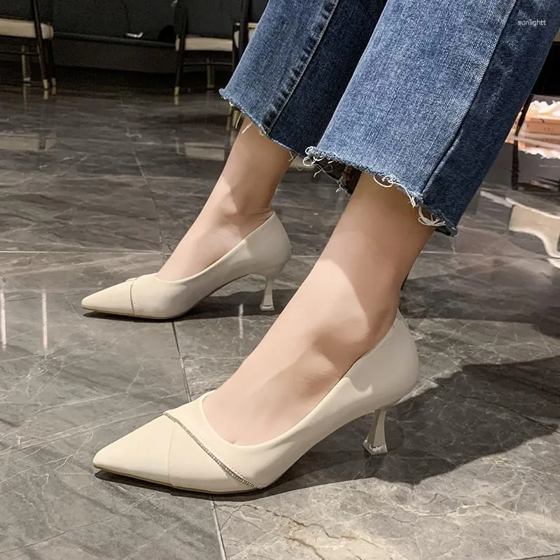 Chaussures Habillées Produits Talon Épais Bout Pointu Bouche Peu Profonde Escarpins Saisons Unique Femme Grande Taille Beige Talon Moyen