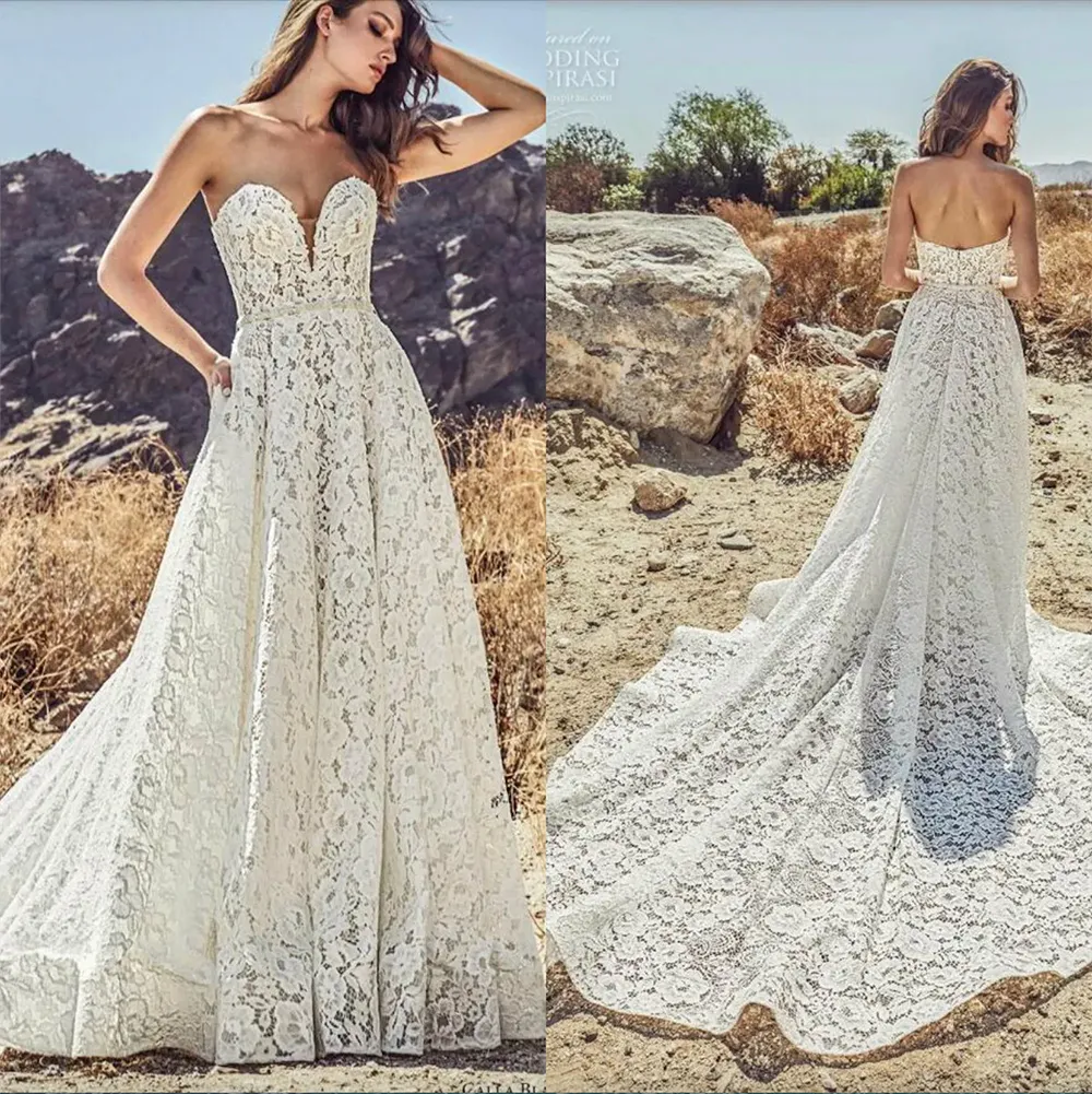 Calla Blanche Beach Wedding Dresses Sweetheart Lace Appliqued Sweep Train Boho Wedding Dress A Line Custom Made Vintage Bridal Gowns