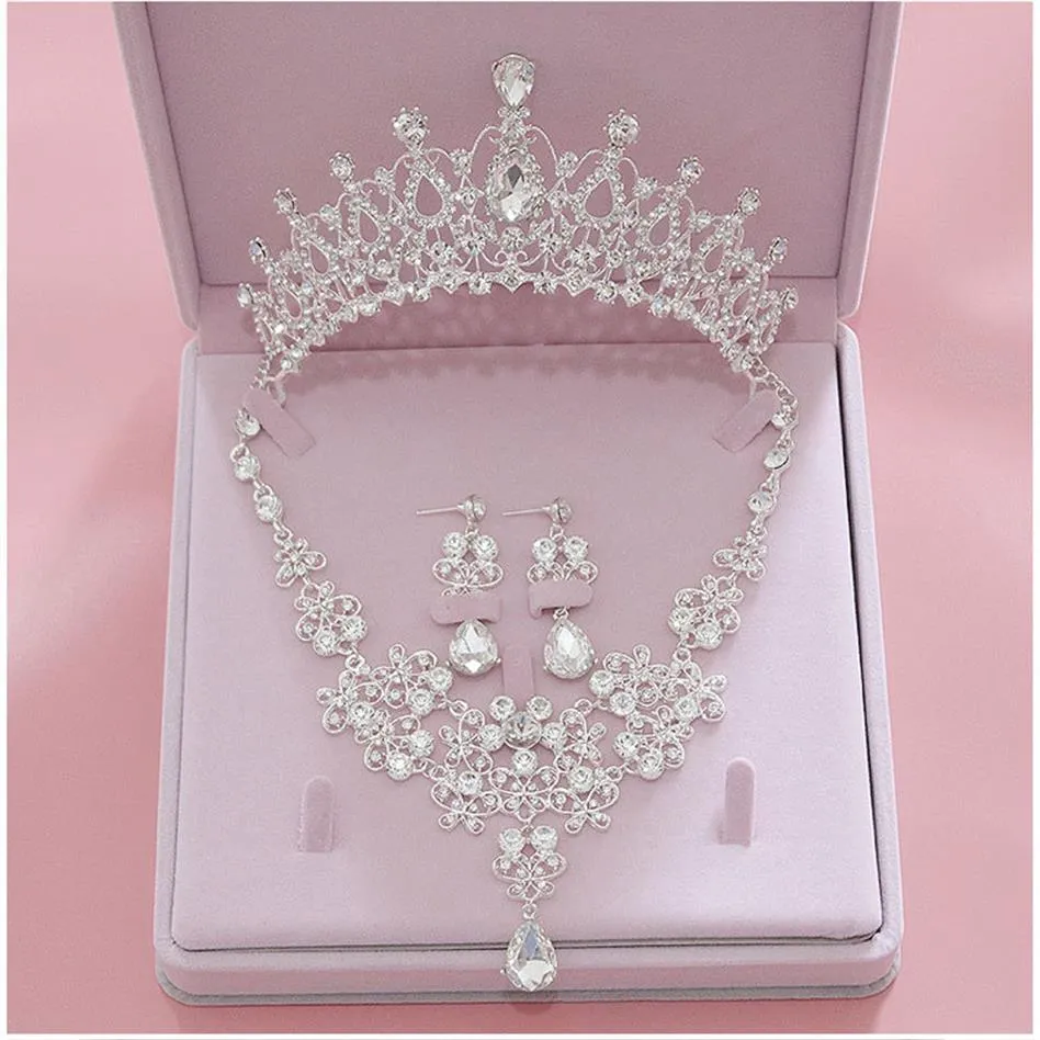 Bling Bling Set Kronen Ketting Oorbellen Legering Kristal Lovertjes Bruids Sieraden Accessoires Bruiloft Tiara Hoofddeksels Hair238M