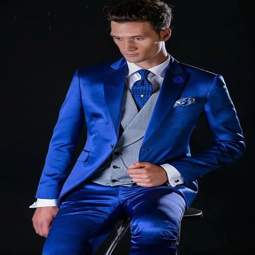 Royal Blue Groom Tuxedos Peak Lapel Slim Fit Groomsmen Hommes Robe De Mariée Excellent Homme Veste Blazer 3 Pièce SuitJacket Pantalon Ve269T