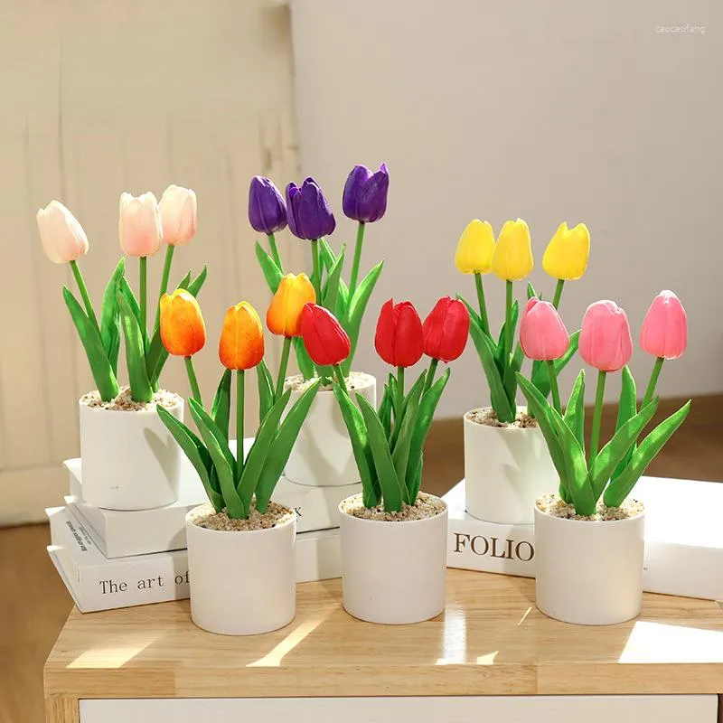 Fleurs décoratives Artificielle PU Sentir Tulipe Décoration Intérieure Créative Bonsaï Plante Simulation Plantes En Pot