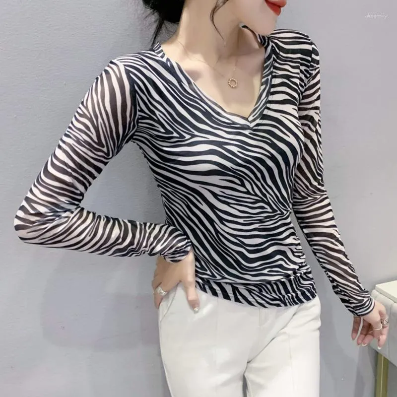 Women's T Shirts Zebra Striped Shirt Women V-neck Sexy Vintage Basic Tshirt Long Sleeve Tight Girl Thin Short Womens Tee