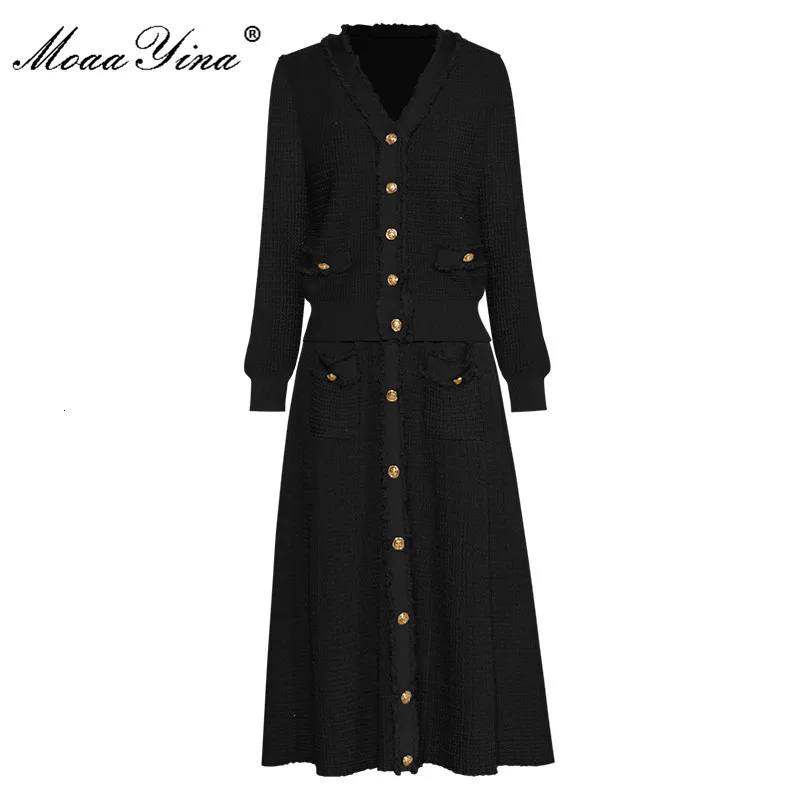 Two Piece Dress MoaaYina Autumn Winter Runway Black Knitted Set Women V neck Long Sleeve Loose Coat Single Breasted Skirt 2 Pieces Suit 230720