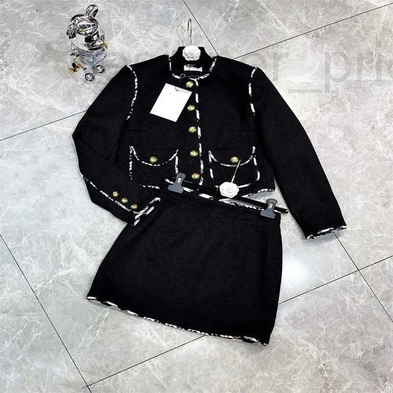 Two Piece Dress designer Spring Summer New French chic Style Celebrity Elegant Splice Short Coat Half Skirt Fashion Casual Set WK8X