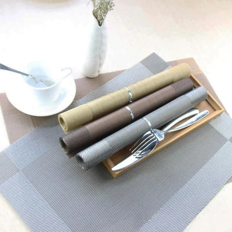 Table Runner Exquisite Design 4pc/set 45x30cm Non-fading Square PVC Non-slip Insulation Placemat Washable Mat Pad For Your Dinner