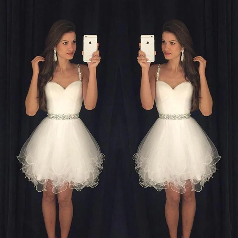 2019 Little White Homecoming Dresses Spaghettiträger mit Perlen Tüll Cocktailkleider Formelle Partykleider Ballkleider für Frauen231 m