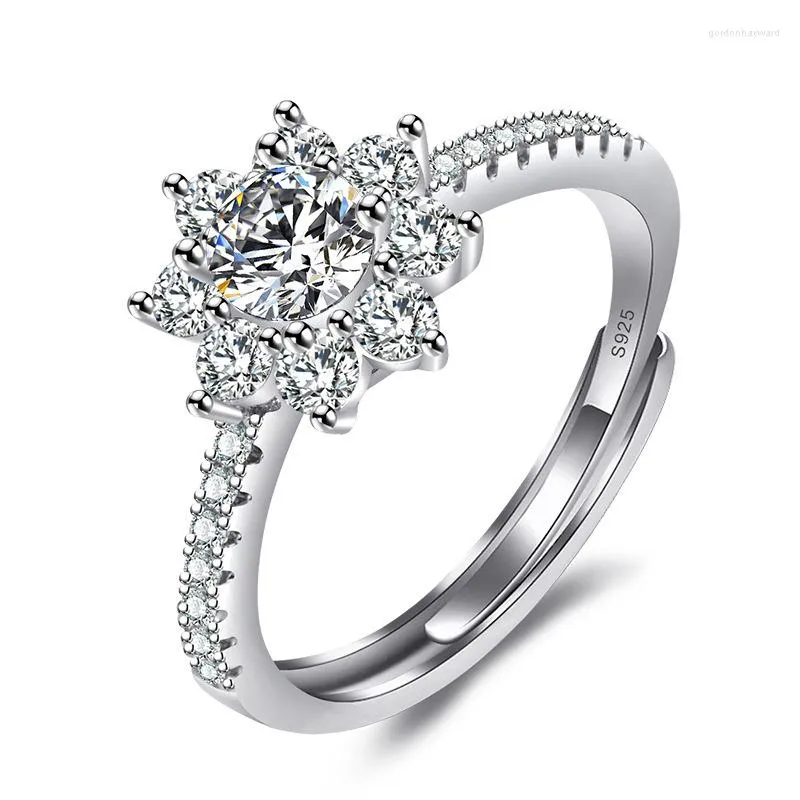 Wedding Rings Zircon Open Adjustable Women Ring Light Luxury Snowflake Blooming Electroplated Platinum Proposal Gift Jewelry
