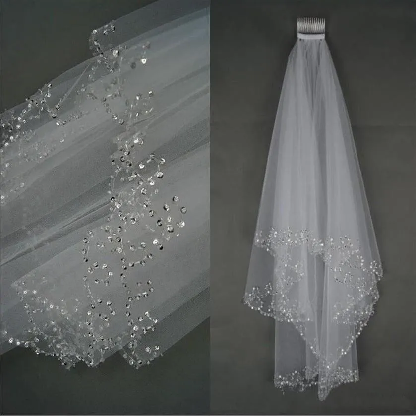 luxury Wedding Veils Short Wedding Bridal Veil 2 Layer Handmade Crystal Beaded Crescent edge Bridal Accessories Veil White Ivory i189N