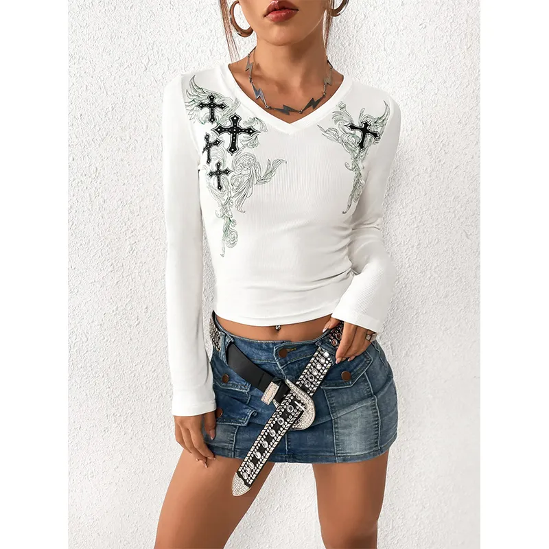 Damen T-Shirt Goth Dark Grunge Y2k Ästhetisch bedruckte T-Shirts Langarm Gothic Vintage Cross Crop Tops Damen V-Ausschnitt gerippt weiß Streetwear 230721