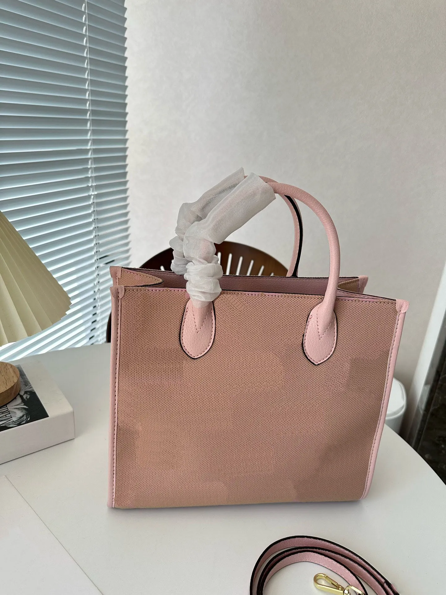 Ny modehandväska 2023 High Beauty Tote Bag Luxury Designer Bag Macaron Color Matching High-kvalitet Leisure Shopping Bag