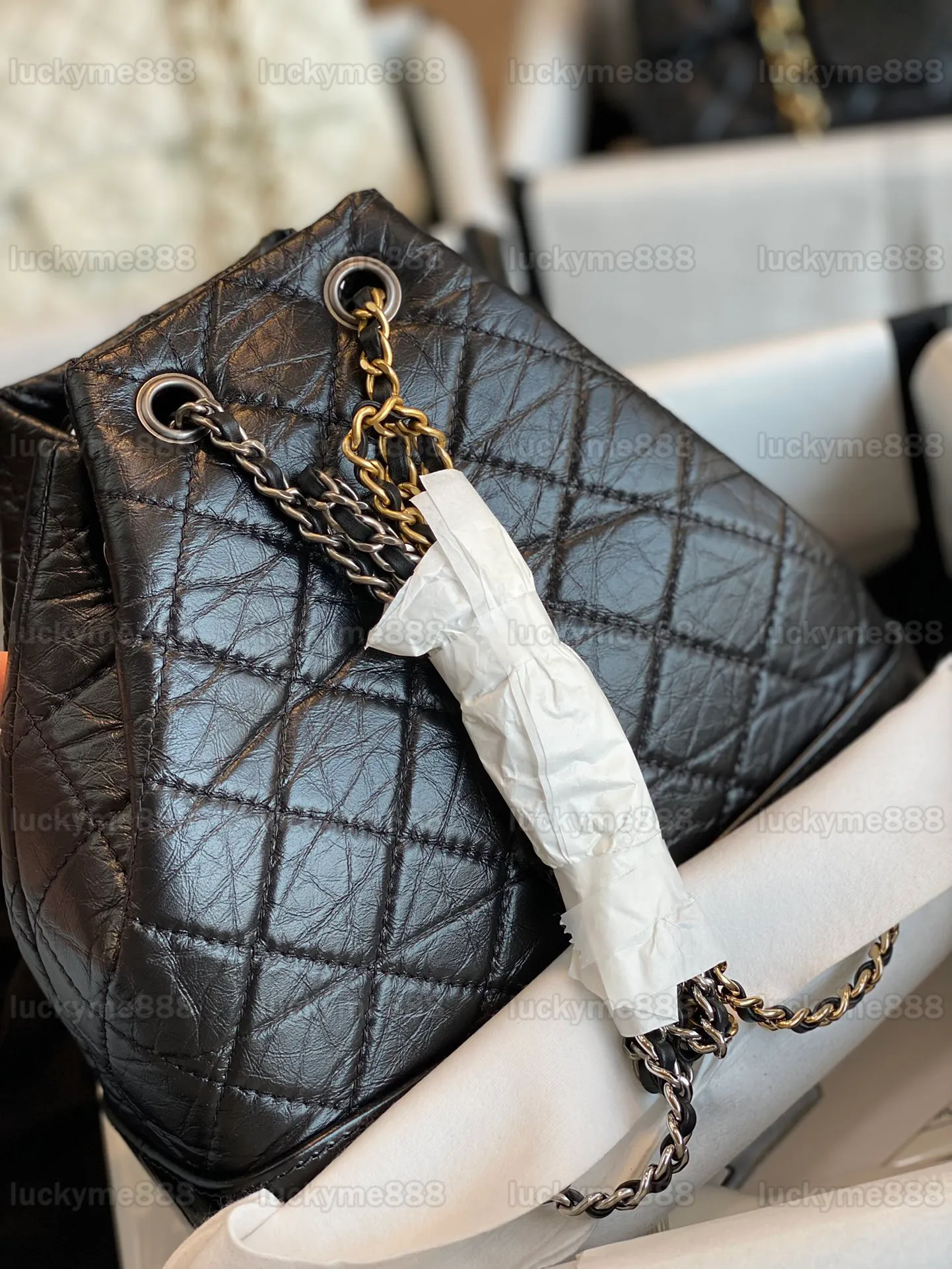 Black Quilted Chain-Handle Backpack Purse MZ Wallace Black Mini Crosby Backpack – Backpack | MZ Wallace main image 4