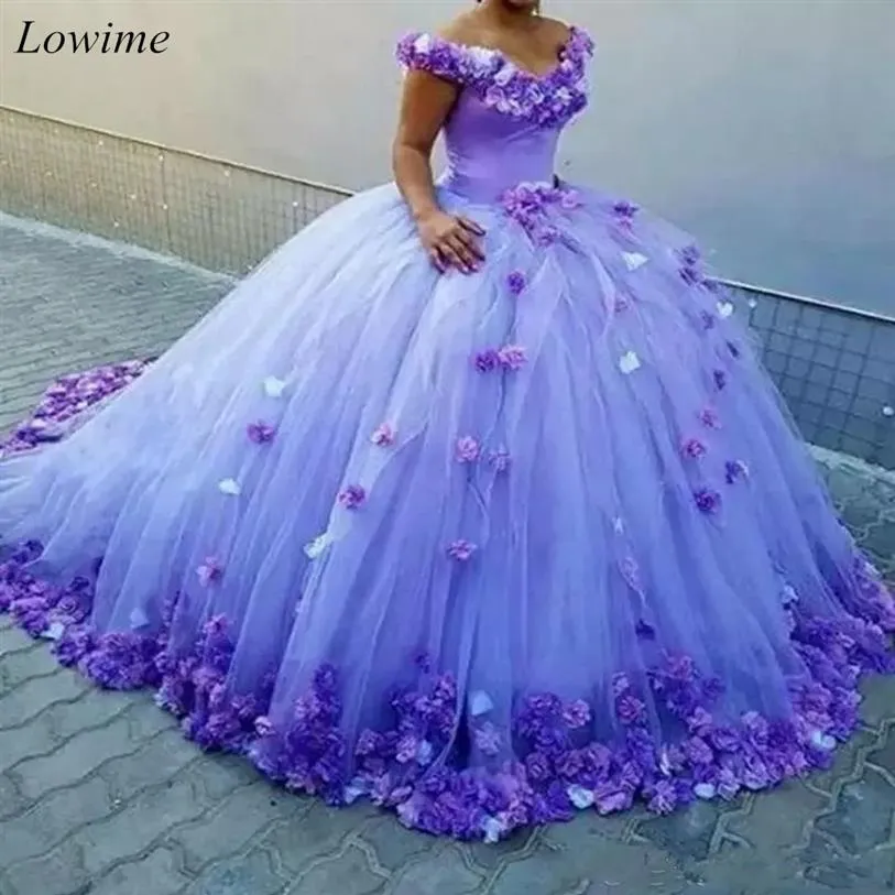 2020 Lilac Puffy Ball Gowns Quinceanera Dresses Cinderalla Off Shoulder 3D Flowers Cospllay Formal Prom Dress Sweet 16 Dress Masqu347A