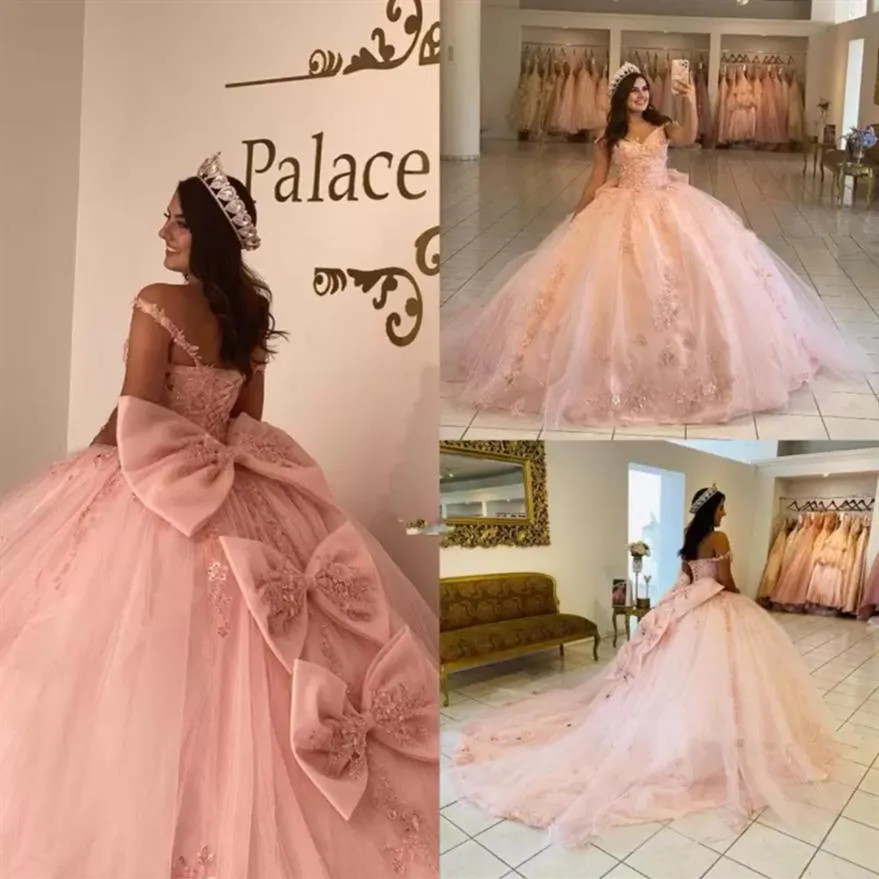 Pink Quinceanera Dresses Lace Up Appliqued Off The Shoulder Bow Princess Ball Gown Prom Party Wear Sweet 16 Dress Vestidos Masquer296b