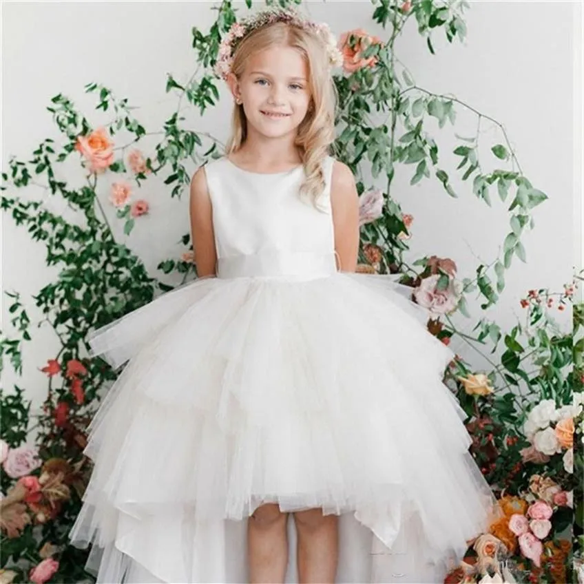 Ny ankomst Flower Girl Dresses For Wedding Lovely Little Girl Kid Child Dress Short Front Long Back Party Pageant Communion Dress331y