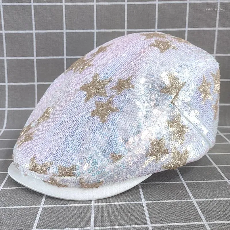 Berets 2023 весна лето Ladies Sequin Caps модные блески красивые художники шляпа на открытом воздухе удобные солнечные шляпы