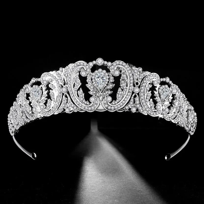 Nieuwe Collectie Prinses Mooie Haaraccessoires Bruids Tiara Kristallen Strass Bruid Hoofddeksels Bruiloft Haar Crown288s