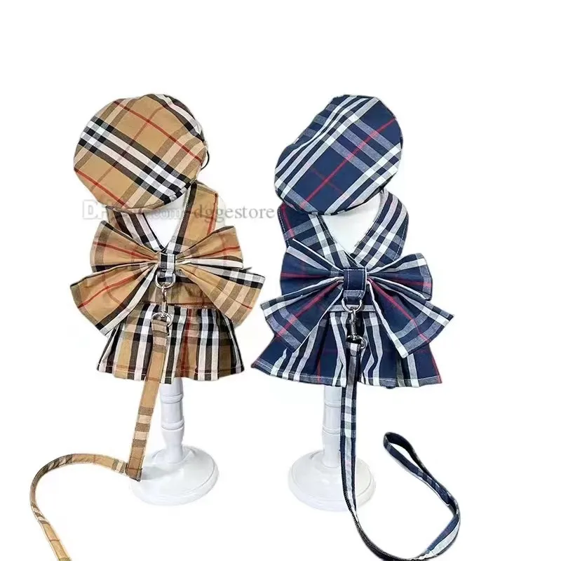 Designer Dog Dress Bowknot Harness Leash Set for Small Dogs Cat Classic Plaid Girl Dog Dresses Cute Pet Princess Clothes Spring Summer Breathable Dresses with Hat 771
