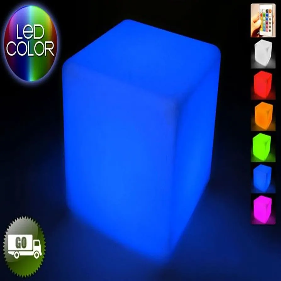 Sälj LED -möbler 40cmx40cmx40cm LED -färgmöbler PE LED -bänk Square Stol RGB Hom Garden Decor 1 Set Lot2802