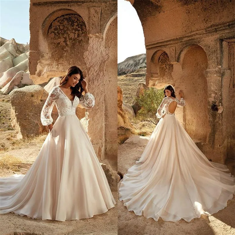 Élégant A-ligne Eddy K Robes De Mariée Col En V À Manches Longues Appliqued Dentelle Robe De Mariée Dos Nu Tribunal Train Custom Made Robe De Mariée 258P