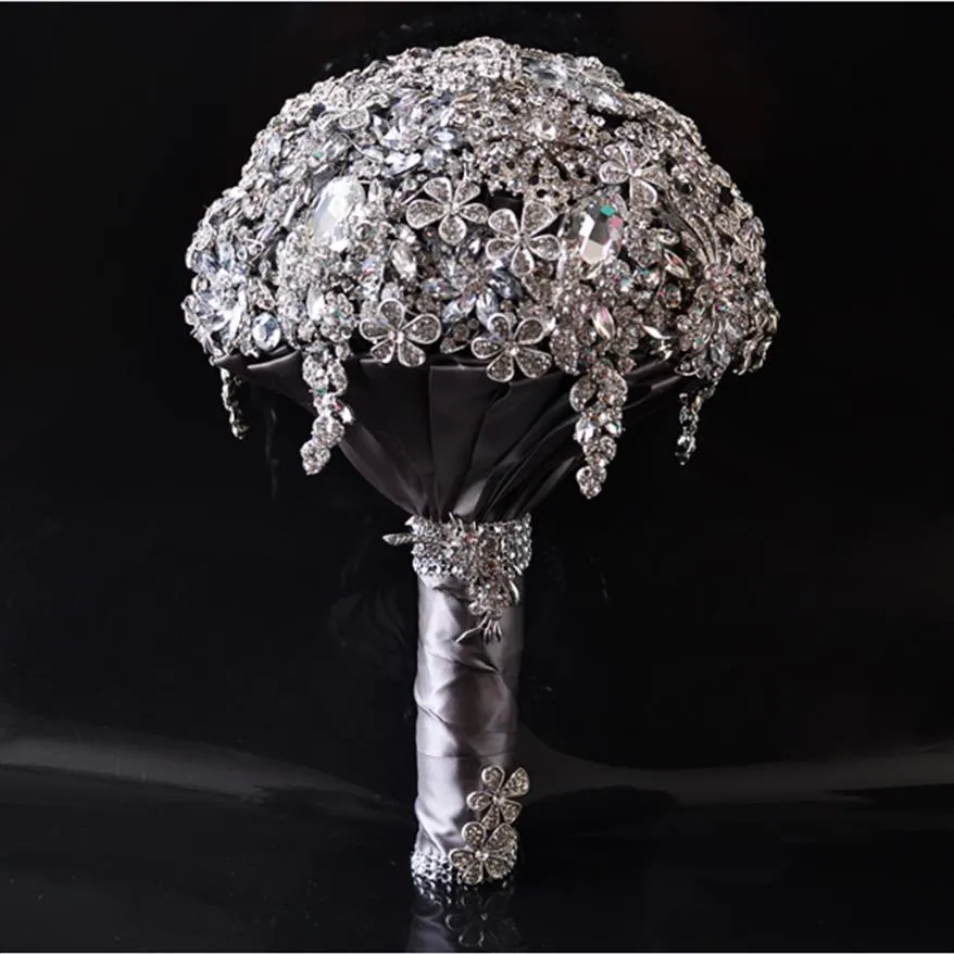 Nouveau Luxueux Bling Bling Bouquets De Mariée Cristal Orné Poignées Fournisseurs De Mariage Pour Bouquet De Mariée Mariée Tenant Broche Wedd219Z