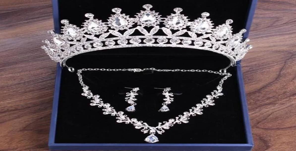 Jóias de grife Acessórios para festas de casamento Brincos de cabeça de noiva Conjuntos de brincos de coroa Diamante Brilhante Tiaras Show de aniversário Pho1077280