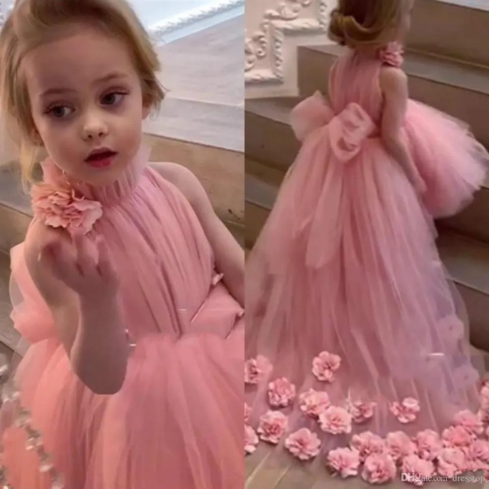 Bella Tulle Rosa Flower Girl Abiti per Matrimoni Collo Alto Maniche Sweep Treno 3D Applique Floreale Comunione Abito Ragazze Spettacolo 265y