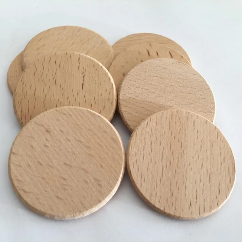 Artisanat 100pcs tranches de bois naturel de 1,96 pouces Crafts en bois naturel tranches en bois bricolage pour les numéros de table de fête d'anniversaire peinture de mariage