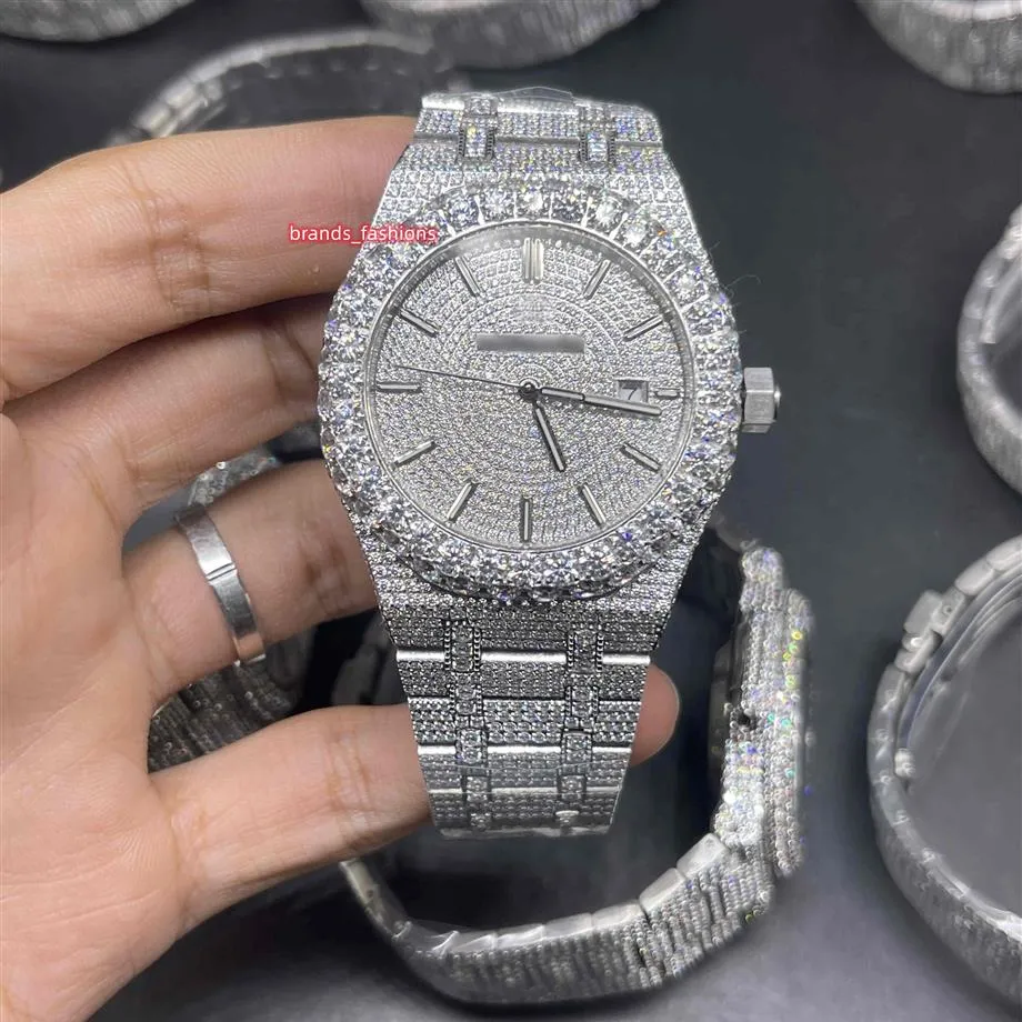 El último reloj de hip hop para hombres en 2023, bisel de diamantes grandes, reloj brillante electrochapado de alta calidad, diamantes CZ, diamantes completos fac332n