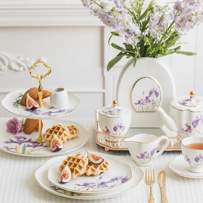 Wine Glasses Tea Set Purple Iris Teapot Milk Container Sugar Jar Teacup Saucer Dinner Plates Flower Vase Mug Dessert Plate Family Teaware 230721