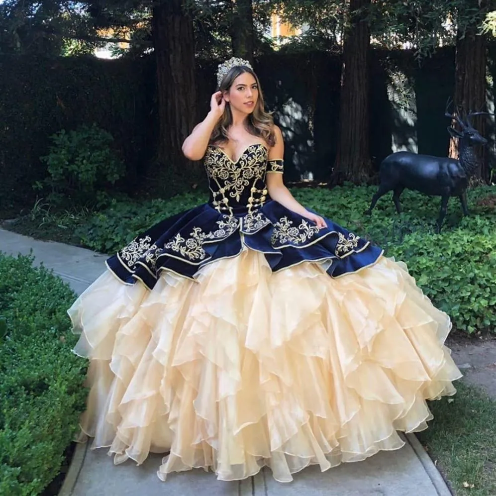 Navy Velvet Champagne Organza Quinceanera Dresses Damas Embroidery Ruffle Off The Shoulder Corset Back Sweet 16 Dress Prom Ball Go271b