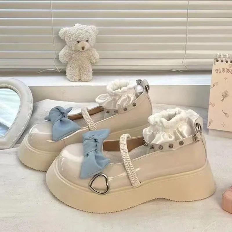 Elbise ayakkabıları Toe Toe Mavi Bowknot Lolita Ayakkabı Kadınlar İçin Perçin Ayak Bileği Kayışı Platformu Mary Janes Kadın Japon Tarzı Yüksek Topuklu Pompalar Kadın 230721