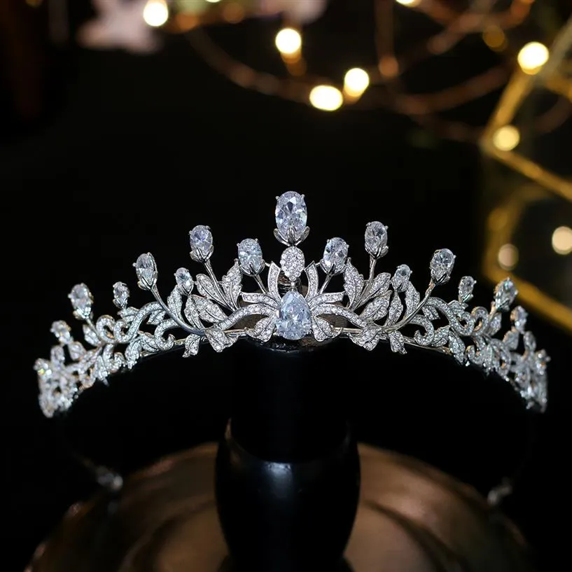 Новая модная принцесса циркон тиары сладкие 16 девушек простые свадебные аксессуары для волос женщины свадебные короны кристаллы тиары339f