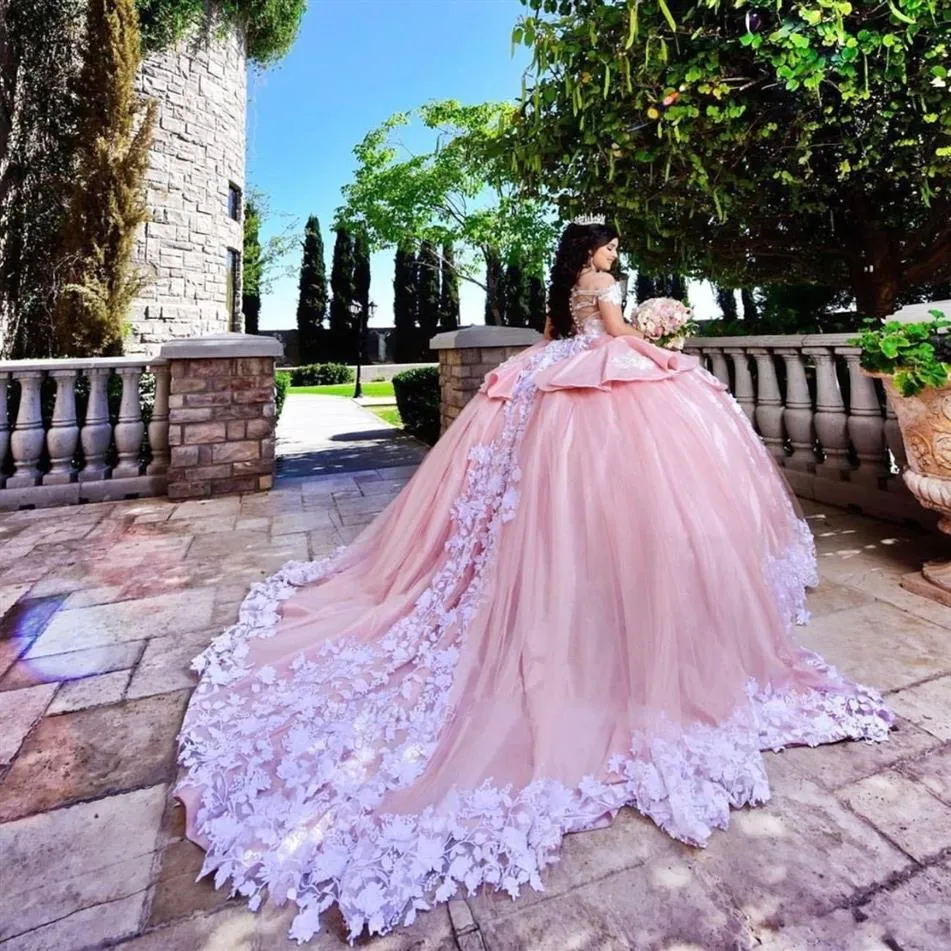 Splendidi abiti Quinceanera rosa cipria Masquerade Off The Shoulder Puffy Ball Gown Prom Dresses con applicazioni Sweet 16 vestidos 2623