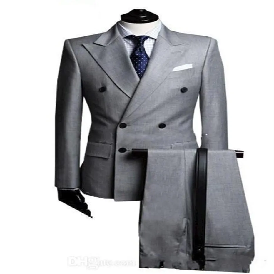 Double-Breasted Side Vent Light Grey Groom Tuxedos Peak Lapel Groomsmen Mens Wedding Tuxedos Prom Suits Jacket Pants Tie G16712431