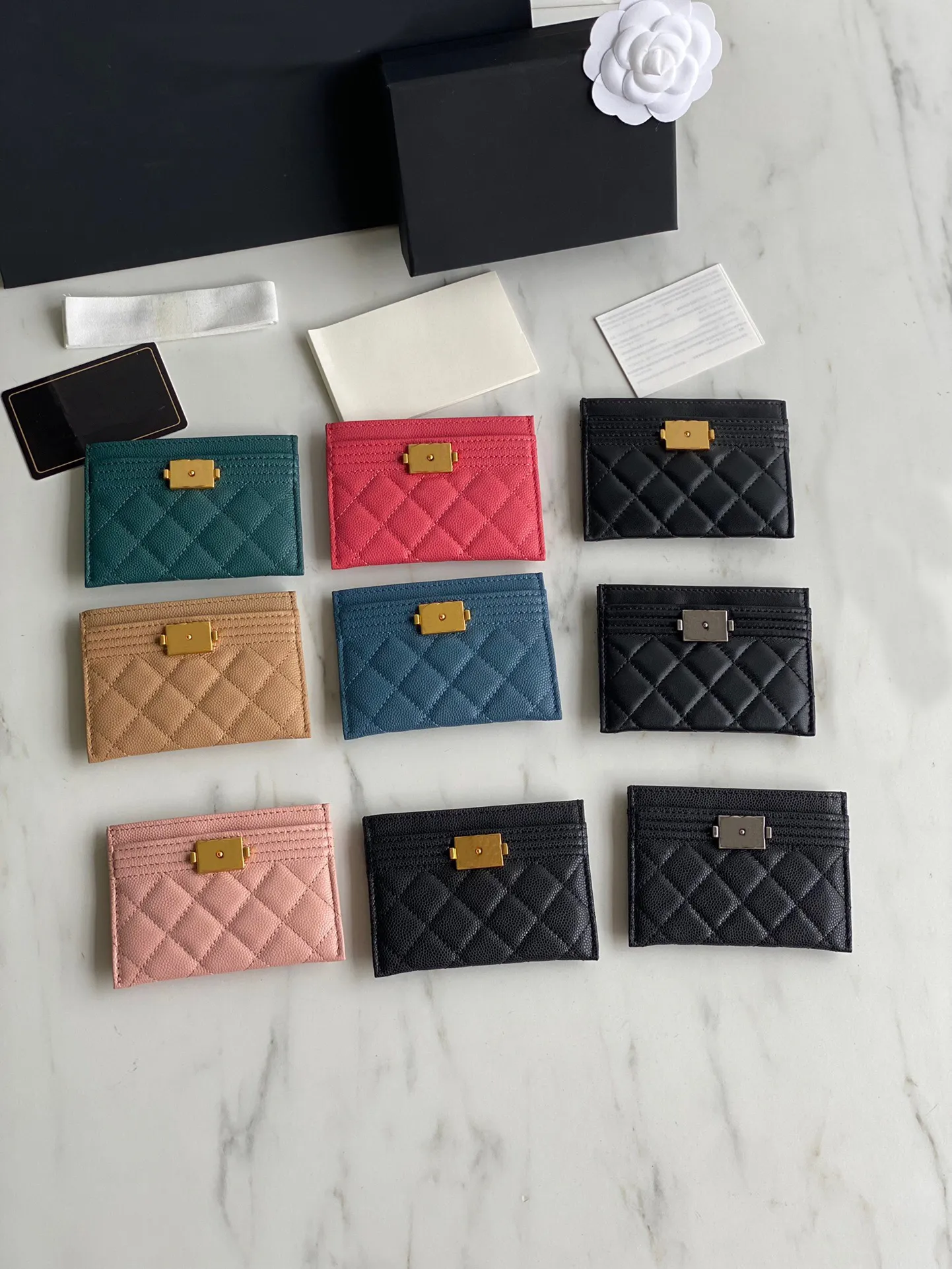 10A Bästa kvalitetskorthållare med Box Real Leather Caviar Wallet Black Quilted Coin Purse Lady Credit Card Holder Luxury Designers 16