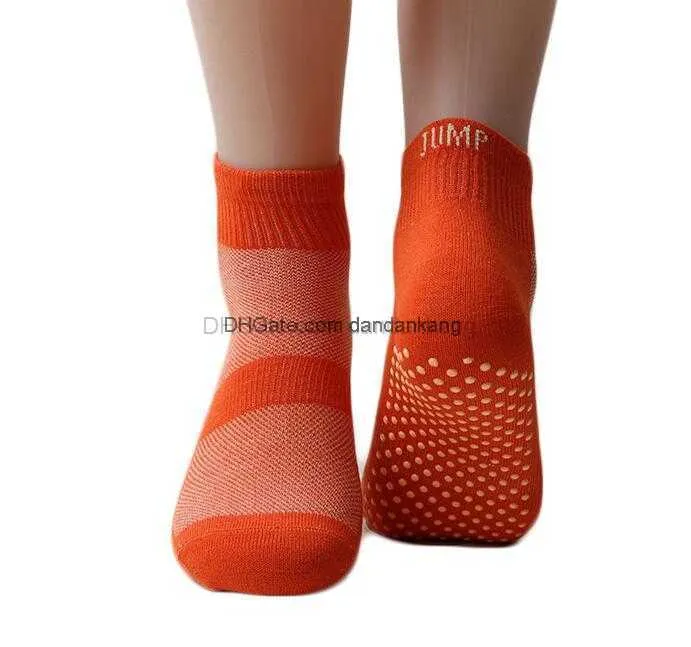 Yetişkin Çocuk Park Trambolin Çorap Antiskli Bebek Erkekler Kadın Kapalı Zemin Çorapları Antiskli Silika Jel Çorap Çocuklar Atlama Sıçrama Çorap Toptan