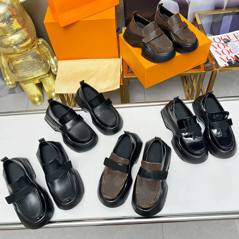 Archlight 2 0 Женская платформа Mens Loafer 1abi54 Reventing Cult Sneaker в качестве верхней верхней в застекленной кожаной волне с кожаной волной в черной резиновой моде