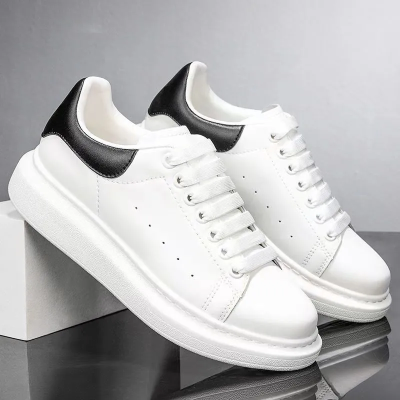 Designer kalvskinn överdimensionerade plattform casual skor män kvinnor platt läder sneakers mens tränare trippel svart vit tallriksform tränare kvinnor utomhus sneaker