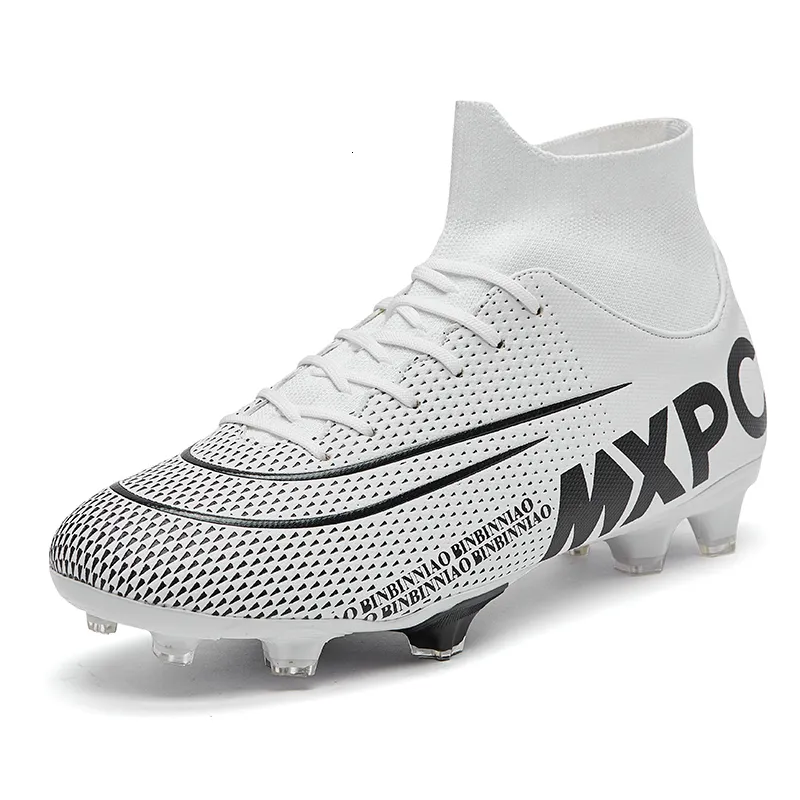 Atletiska utomhusmän Hög toppfotbollskor Non-Slip Soccer Cleats Kid Inhoor Training Chuteira de Campo Sneakers Futsal Football Boots For Boys 230721