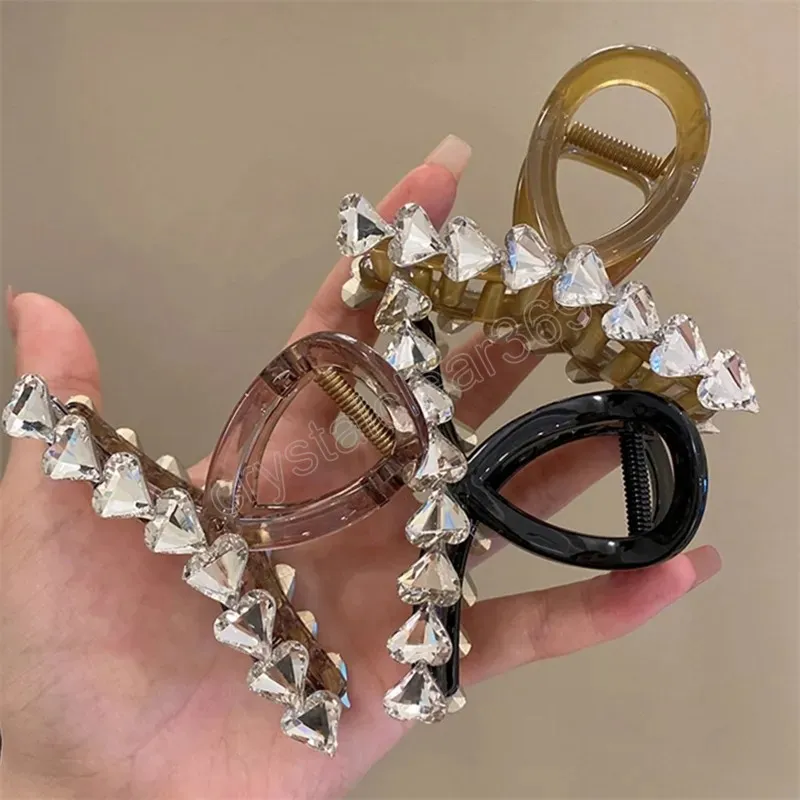 CHANEL Novelty Heart-Shaped  Hair Tie with rhinestones, New, Unused CHANEL Hair Tie Novelty - Heart Shaped | Mercari main image 4
