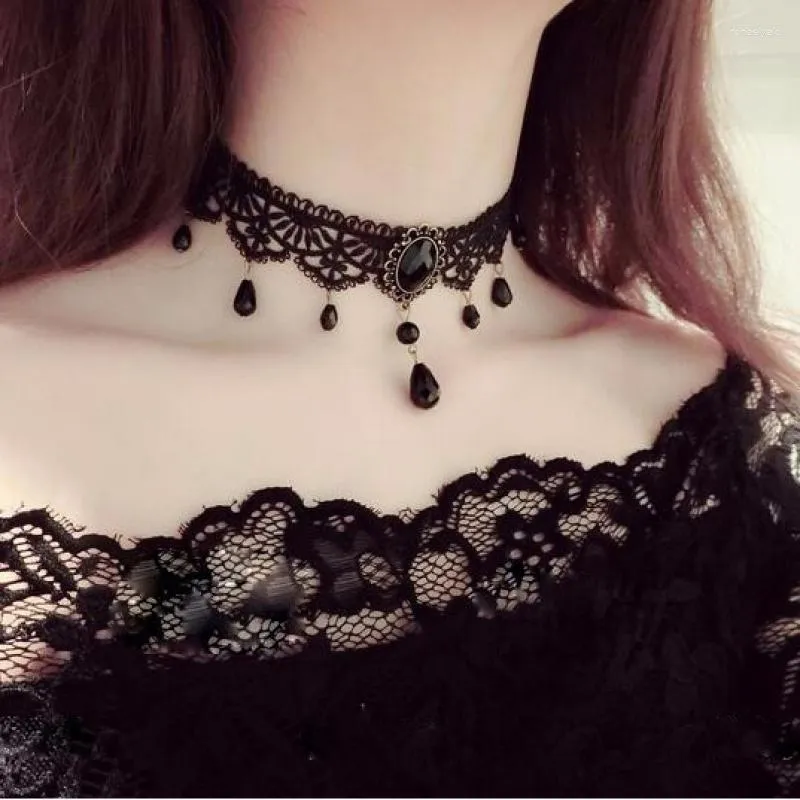 Choker Gothic Mädchen Halsschmuck Accessoires Koreanische Mode Samt Halskette Damen Vintage Sexy Spitze mit Anhänger