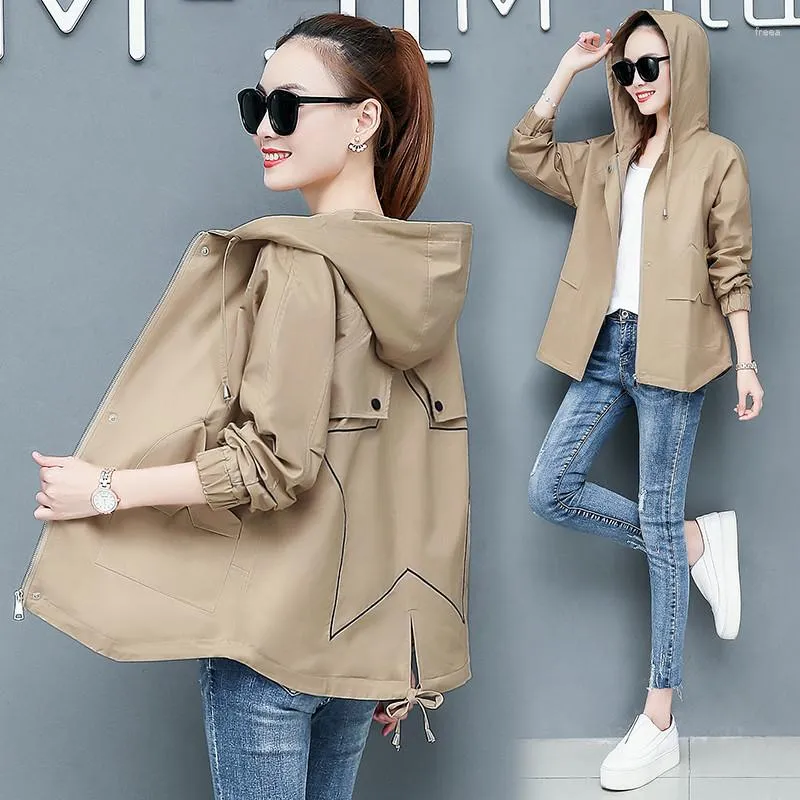 Kvinnors trenchrockar Femmes Topp Loose Long Sleeve Short Coat Women 2023 Spring Autumn Casual Khaki Hooded Windbreaker Overcoat Kvinna