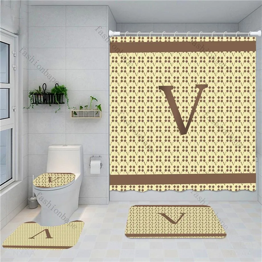 Big Letter Shurtains Abressent Bath Mats Классическая ванная комната четыре кусочки установлены водонепроницаемые анти -мозоли