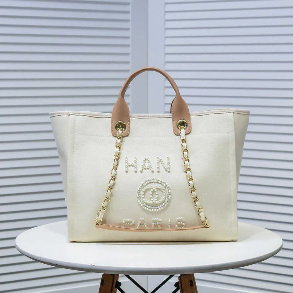 Channel Designer Deauville Tote Luxury Top Handle Shopping Bags Cc Wallet Crossbody Womens Mens Luxurys Clutch Travel Chain Purse Pochette Bag