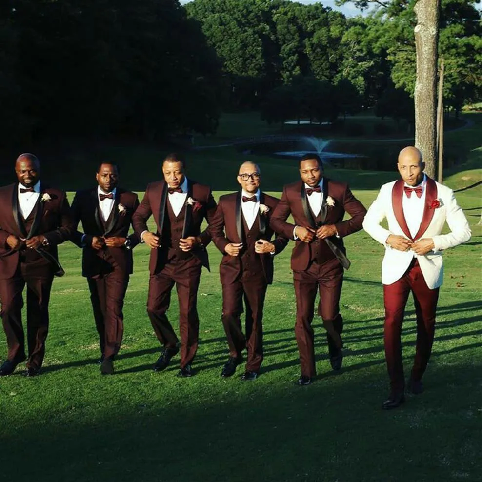 Niestandardowe białe garnitury ślubne Tuxedo dla mężczyzn Blazer Man Strój Czerwony Szal 2cece Plus Burgundy Groomsmen Costume 306Q