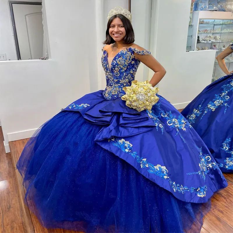 Luxury Glittering Blue Off-Shoulder Quinceanera Dresses Applique Lace Crystal Vestidos de 15 Anos Birthday Party Corset Ball Gown