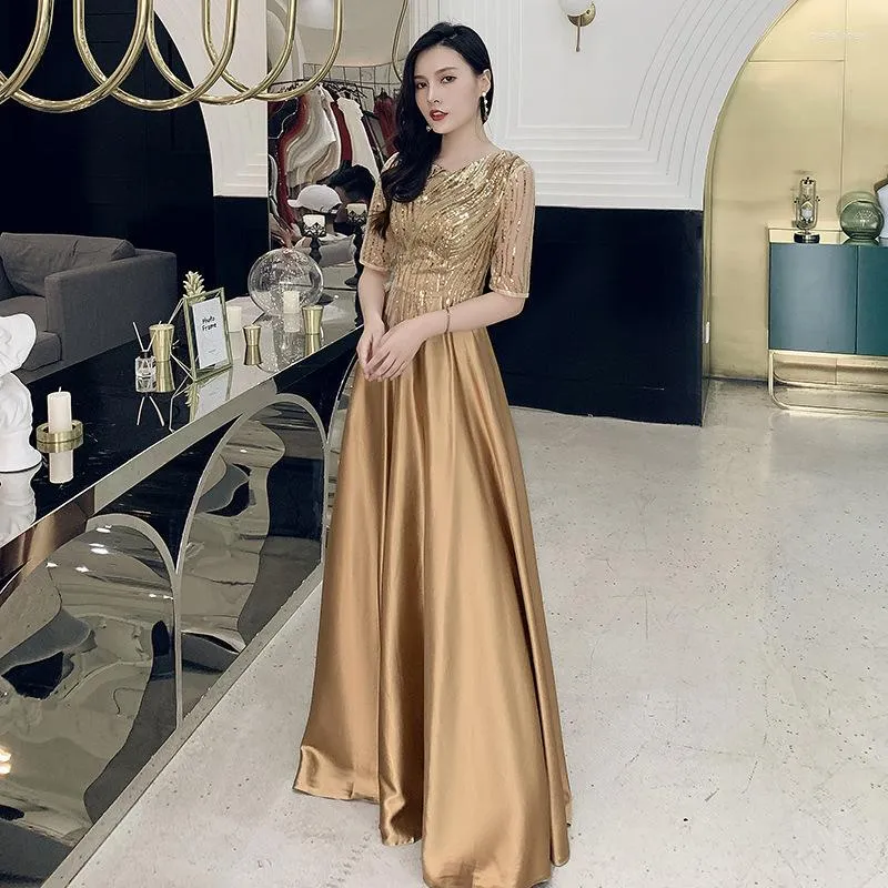 Casual Dresses 2023 Autumn Women Spaghetti Strap Dress Sequins Long Satin Slip Party Club Wear Elegant Gold Silk Sexy Maxi